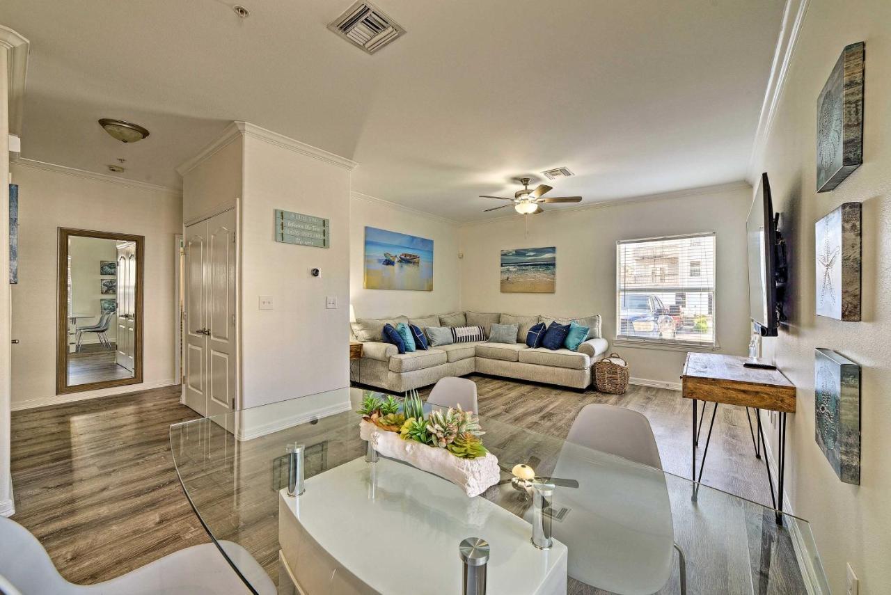 Modern Island Condo With Pool Steps To The Beach! South Padre Island Buitenkant foto