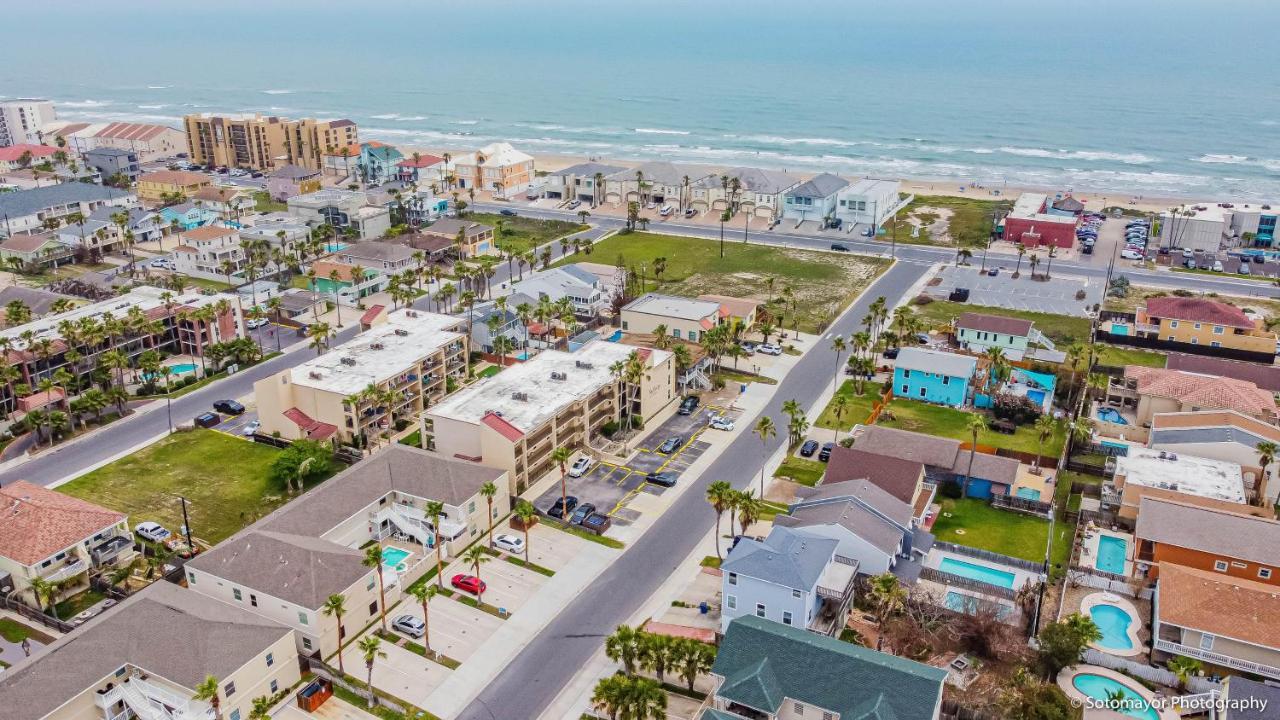 Modern Island Condo With Pool Steps To The Beach! South Padre Island Buitenkant foto